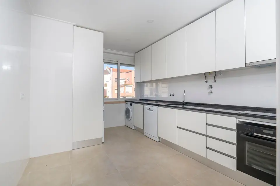 Apartment — 3 ch. — Lisboa