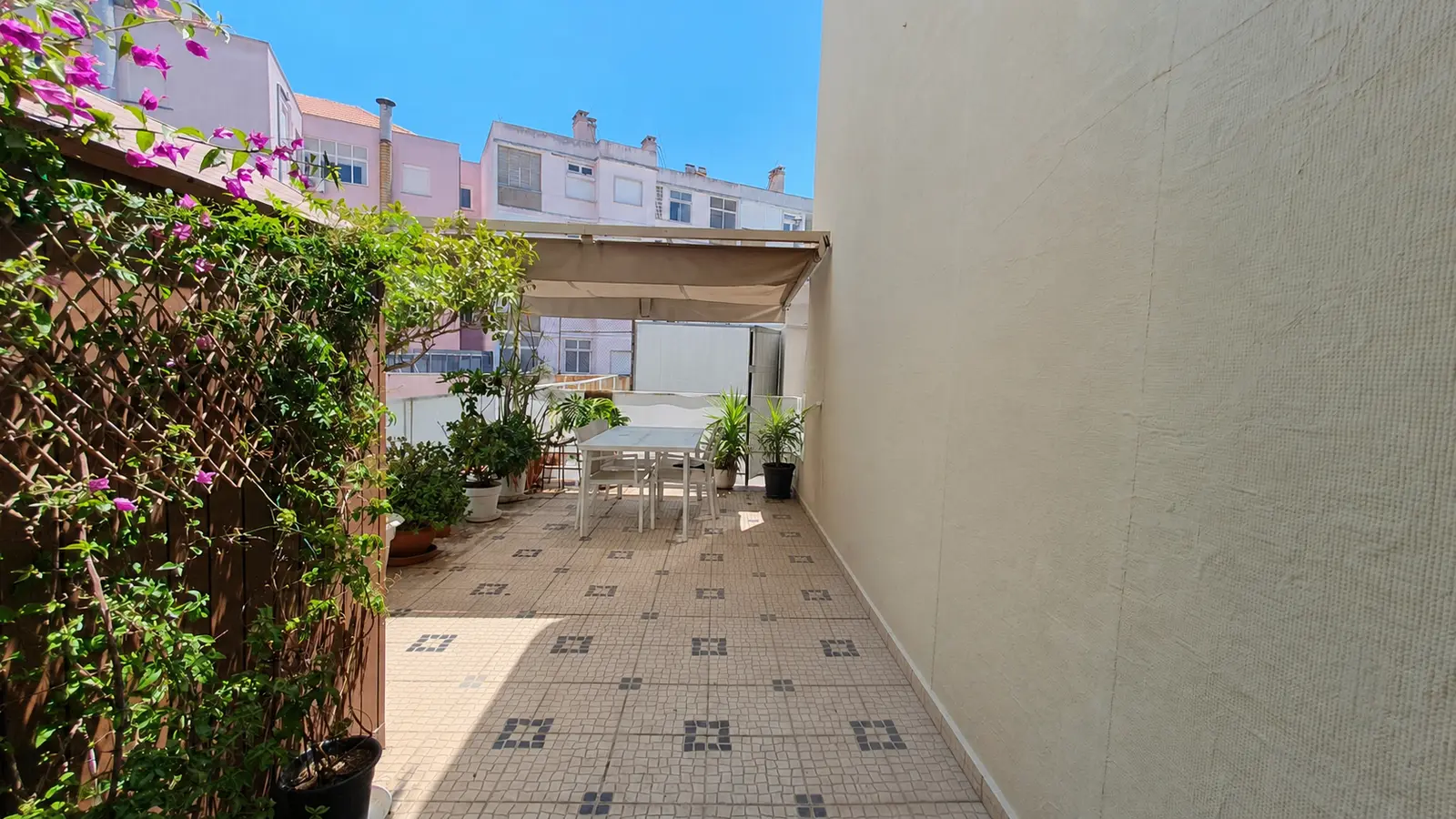 Apartment — 2 ch. — Algés