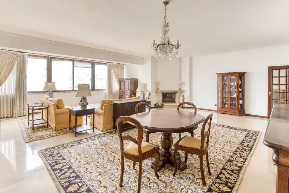 Apartment — 4 ch. — Lisboa