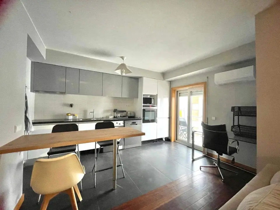 Apartment — 1 ch. — Évora