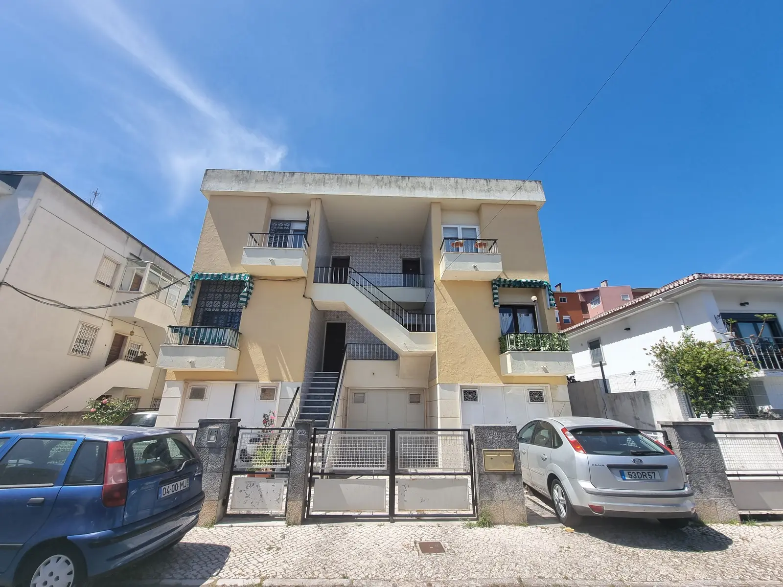 Apartment — 2 ch. — Amadora