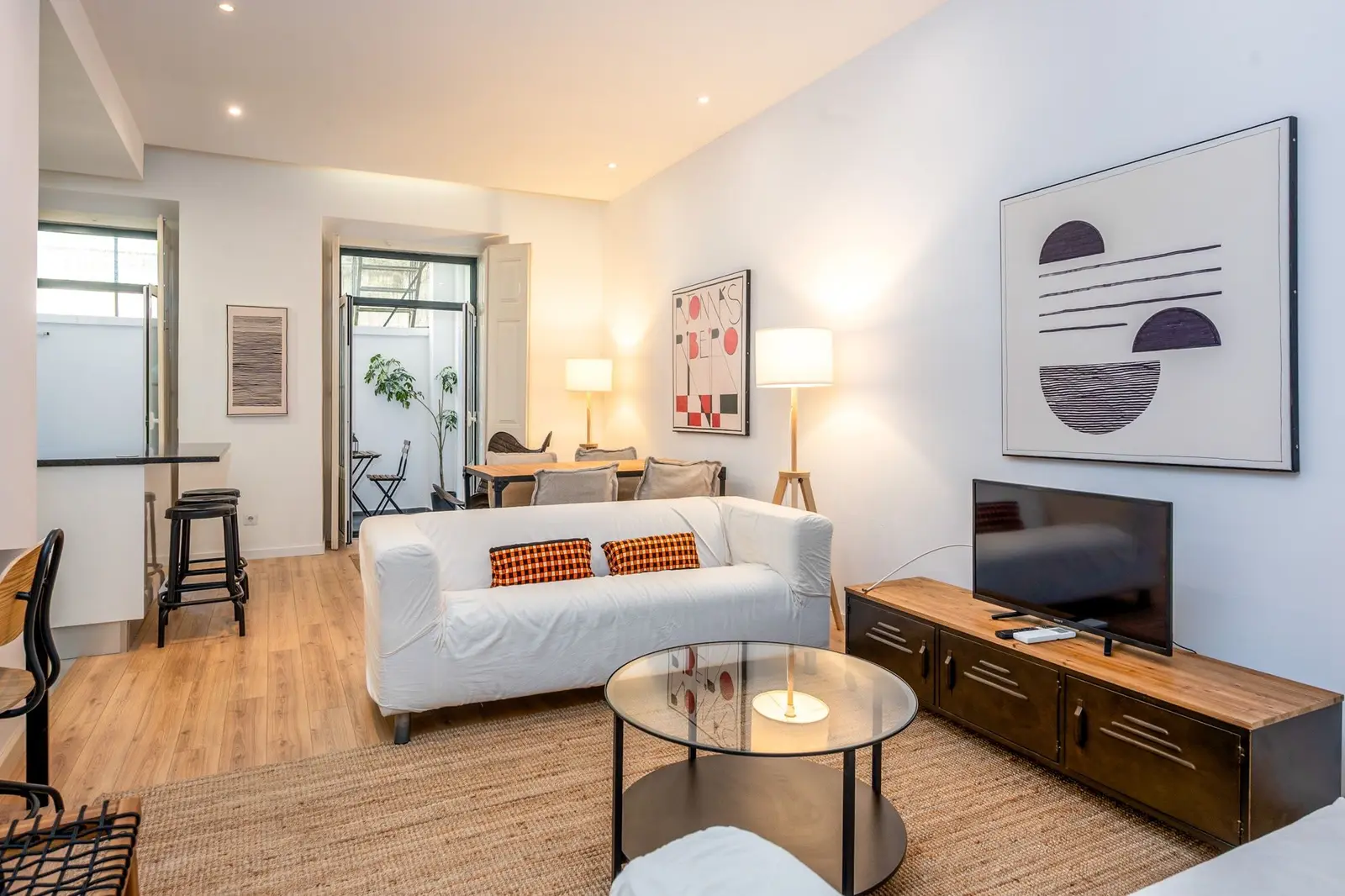 Apartment — 2 ch. — Lisboa