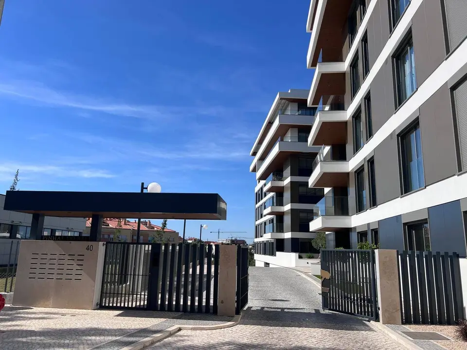 Apartment — 2 ch. — Leiria