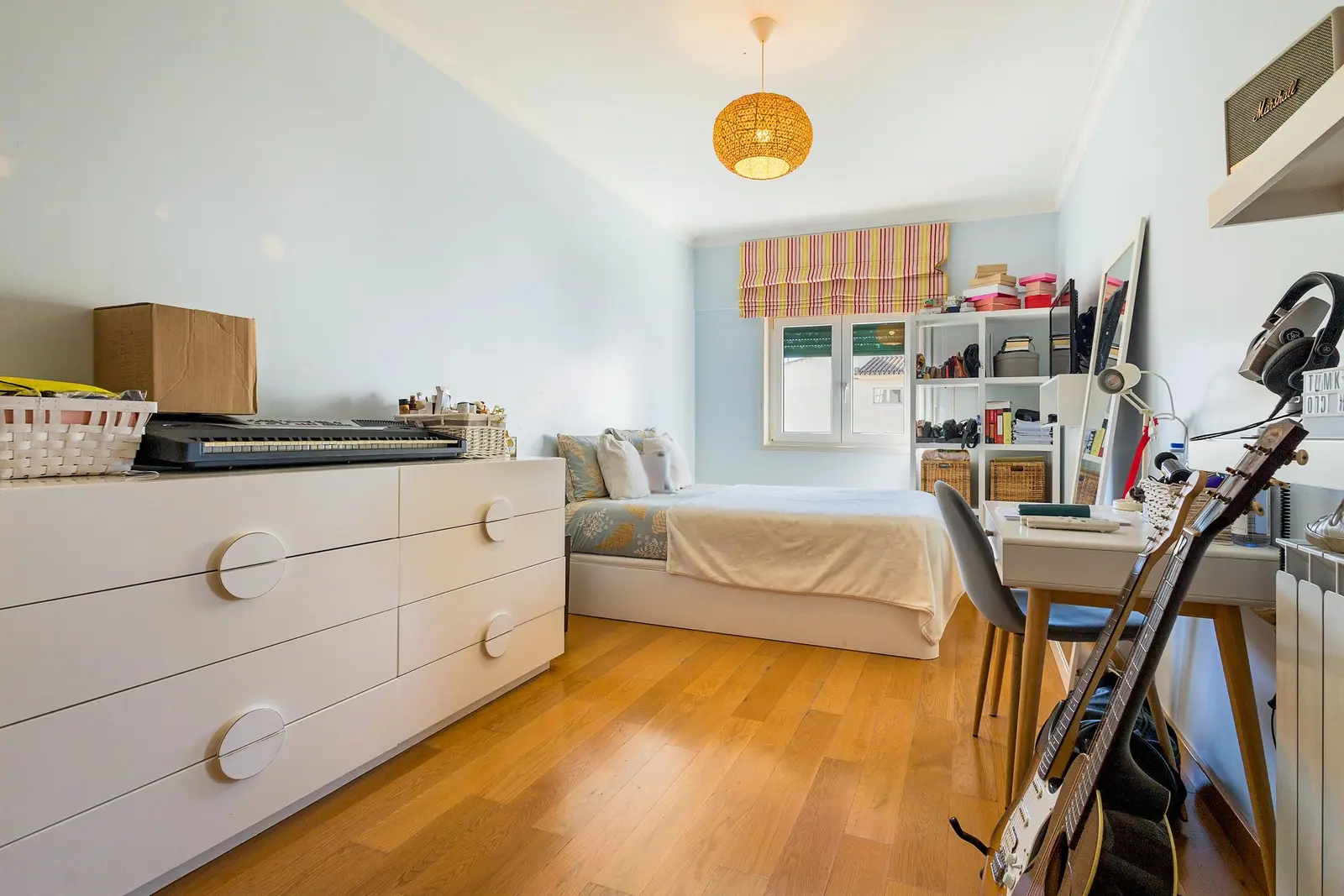 Apartment — 5 ch. — Estoril