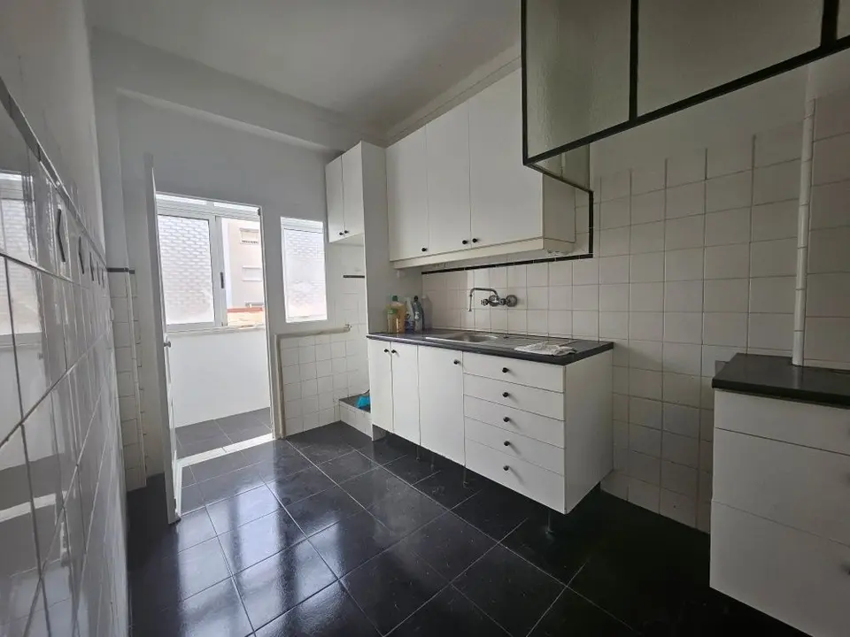Apartment — 1 ch. — Amadora