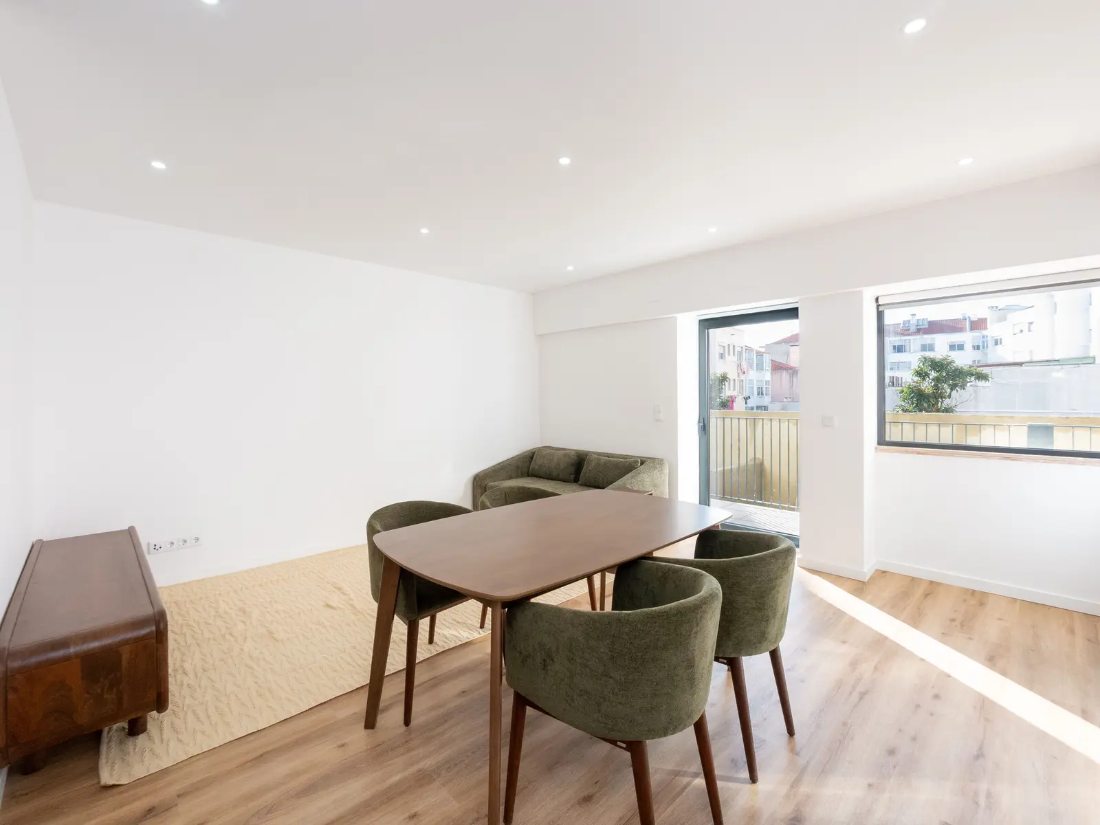 Apartment — 1 ch. — QUELUZ