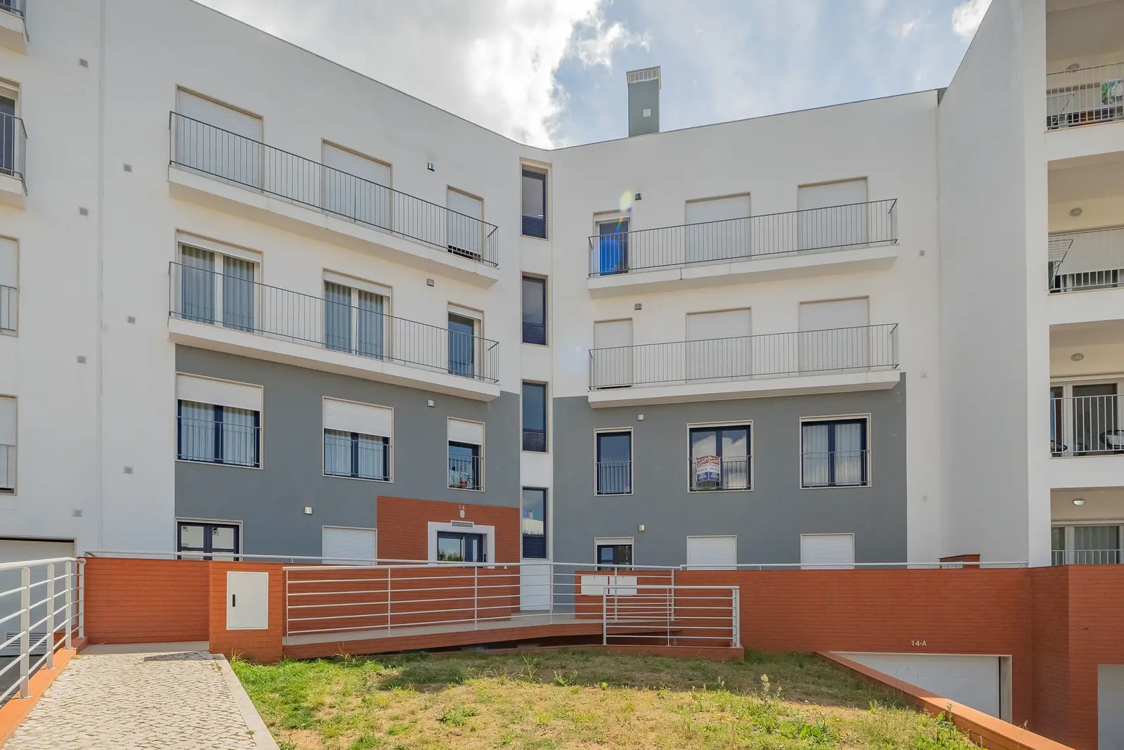 Apartment — 2 ch. — Amadora