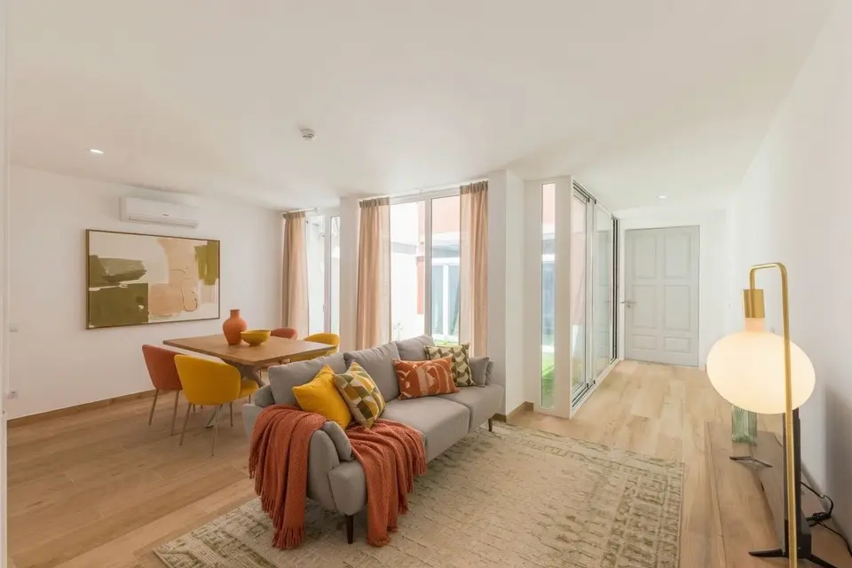 Apartment — Porto