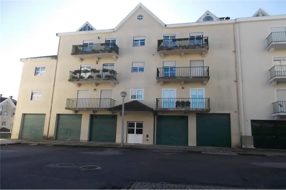 Apartment — 3 ch. — Cabanões