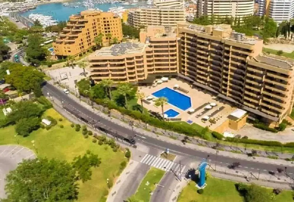 Apartment — 1 ch. — Quarteira