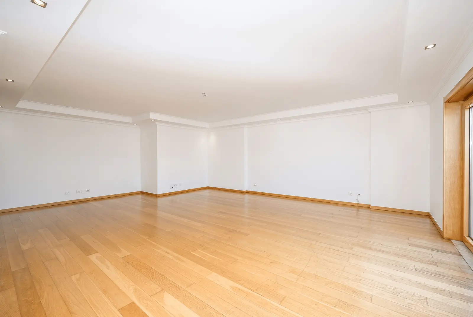 Apartment — 3 ch. — Amadora