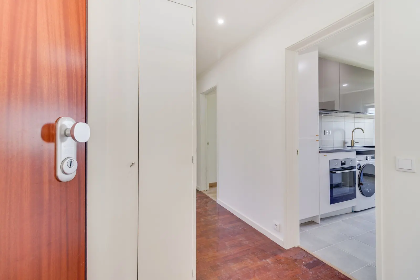 Apartment — 2 ch. — Santo António Cavaleiros