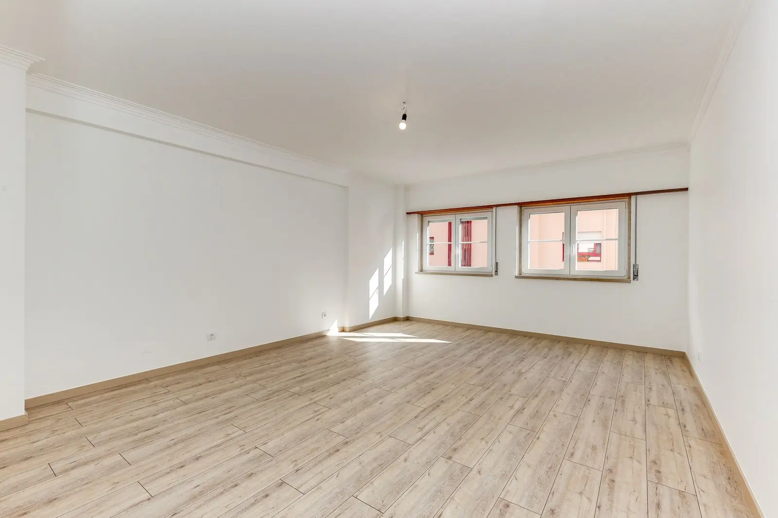 Apartment — 3 ch. — Prior Velho